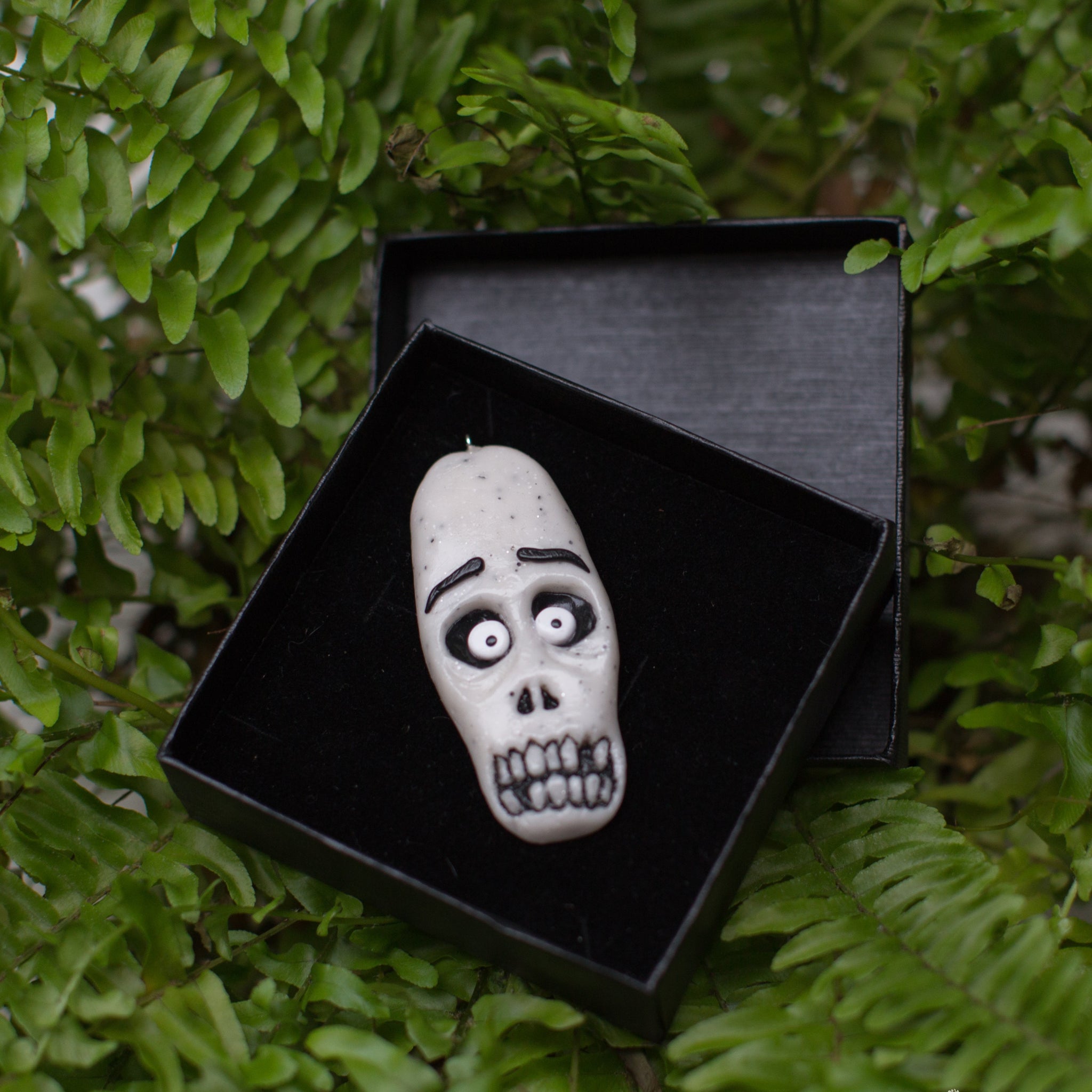 Surprised Skull Pendant