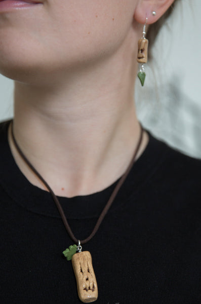 Haunted Tree Earrings - miniAttic