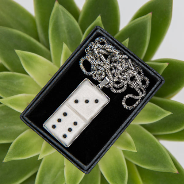 Shimmering Domino Necklace