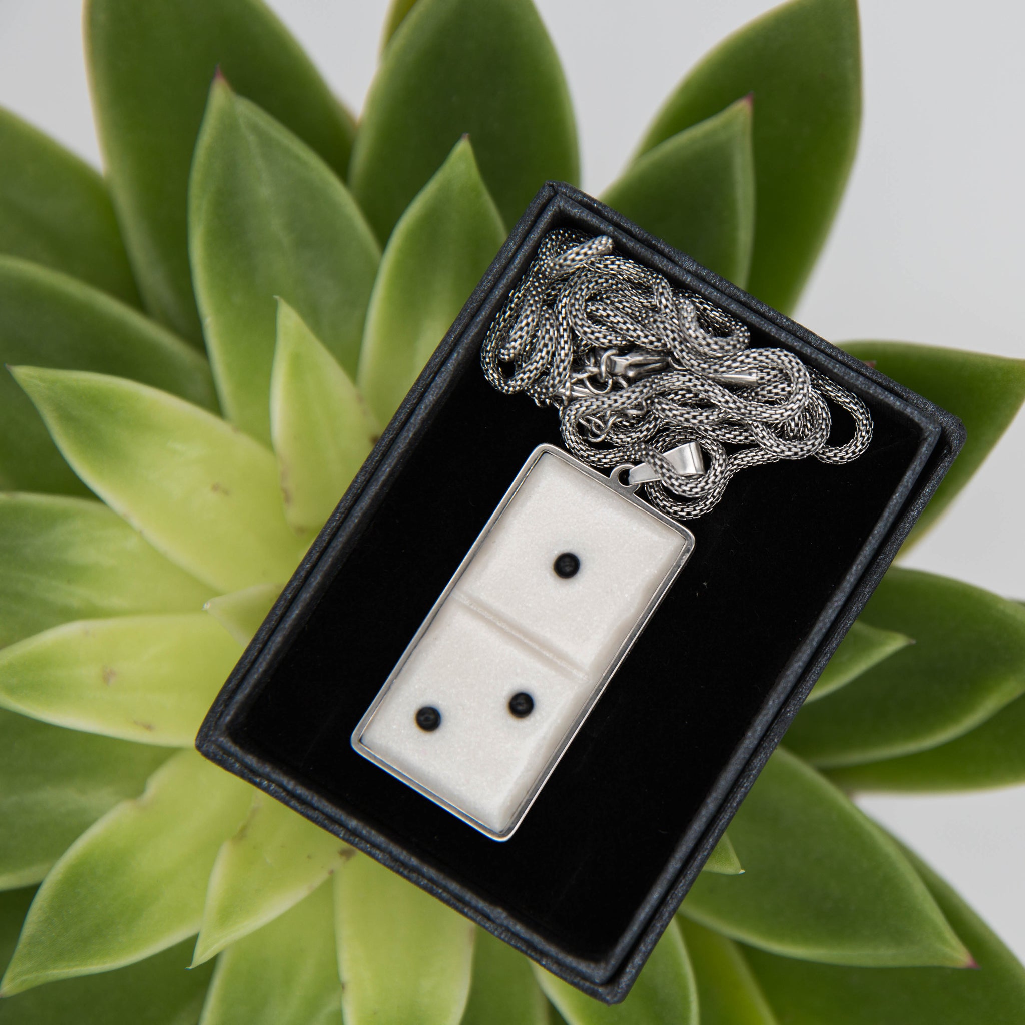 Shimmering Domino Necklace