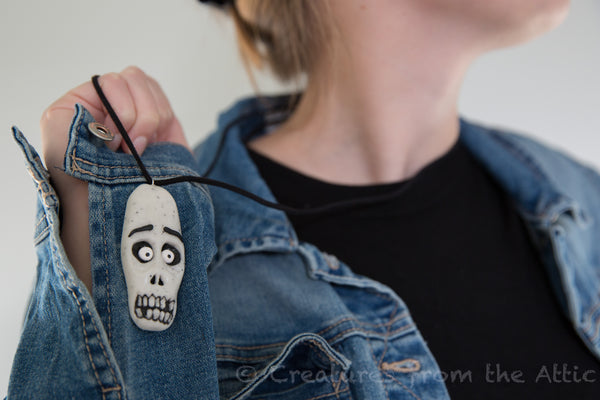 Surprised Skull Pendant